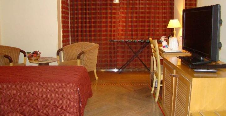 Celebrity Boutique Hotel Hyderabad Ngoại thất bức ảnh